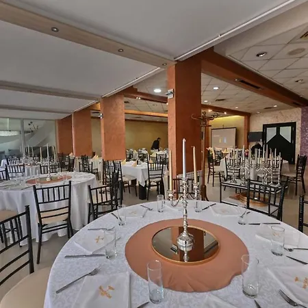 Hotel Tiski Cvet
