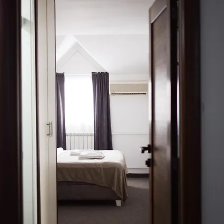 Hotel Tiski Cvet 3*
