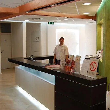 Tiski Cvet Hotell